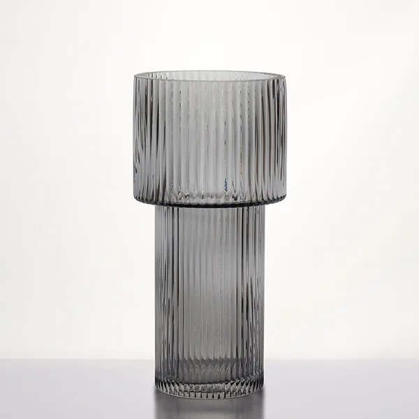 GLASS ZOFIA VASE